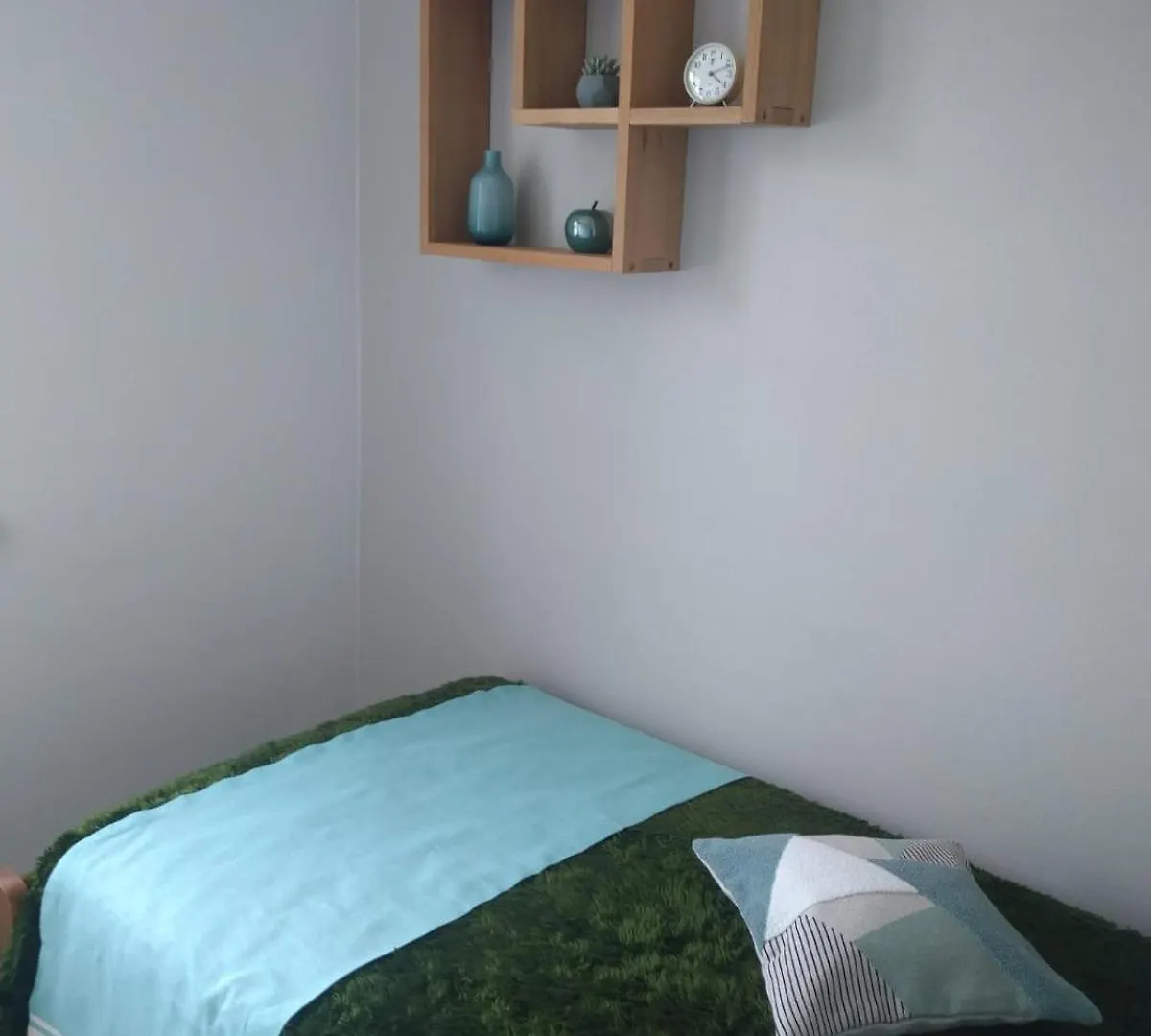 Holiday home Maison En Bord De Rance Taden
