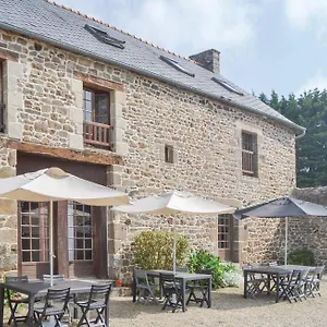 Holiday home Les 3 Rossignols, Taden